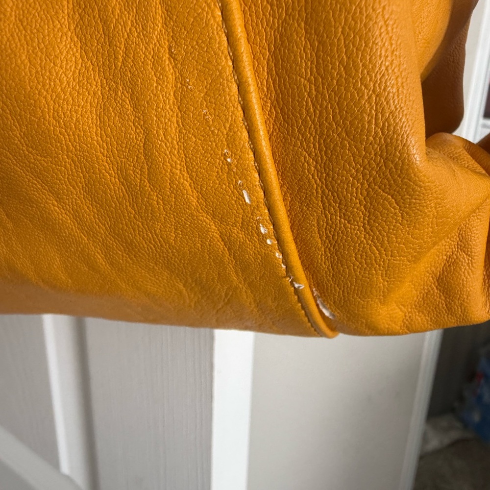 Jessica Simpson Mustard Handbag - Picture 6 of 8